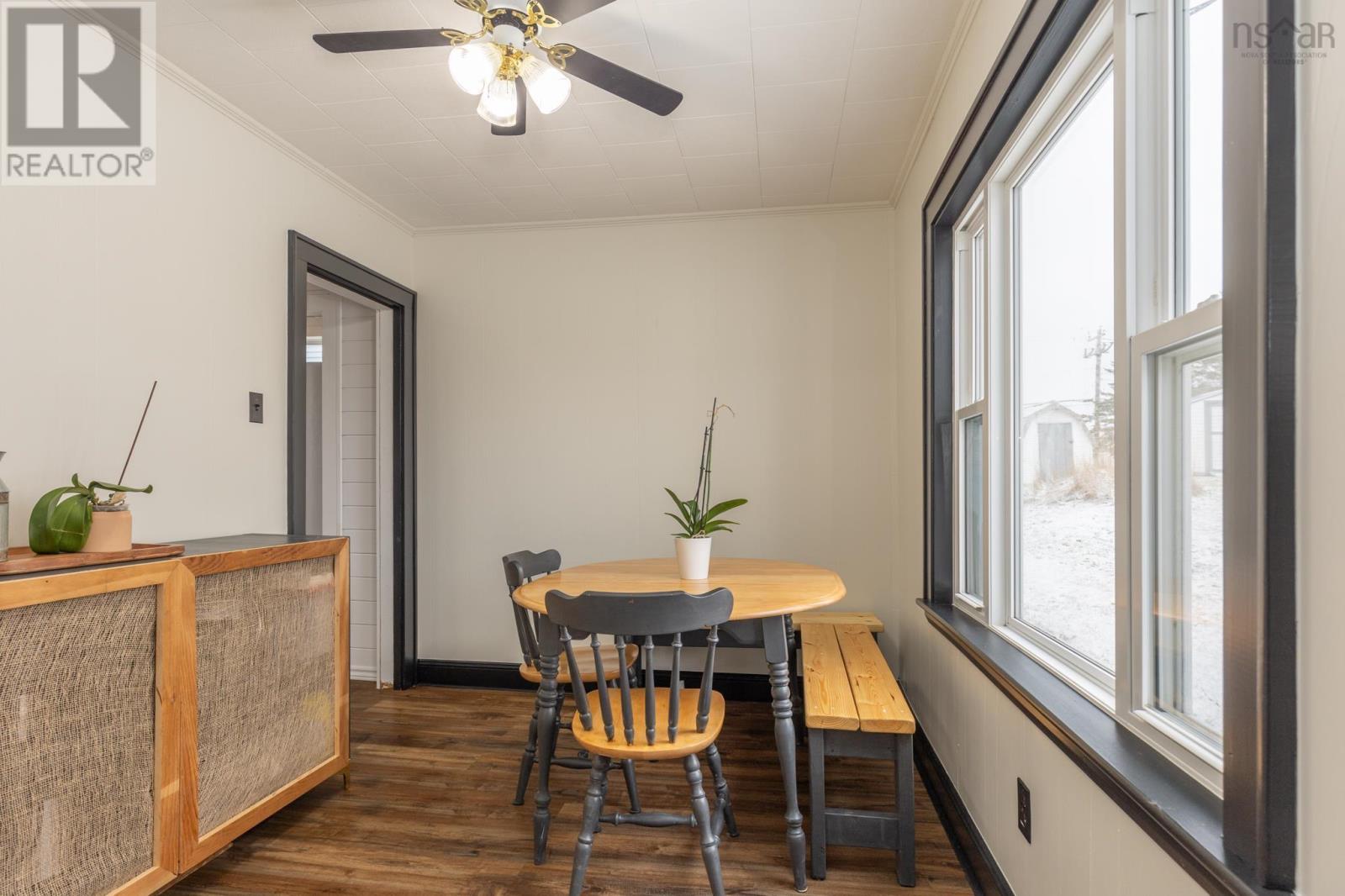 7 Cooks Road, Yarmouth, Nova Scotia  B5A 1N6 - Photo 13 - 202501291