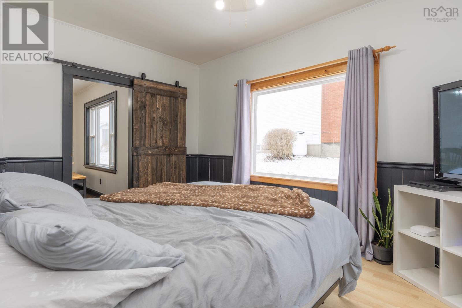 7 Cooks Road, Yarmouth, Nova Scotia  B5A 1N6 - Photo 15 - 202501291