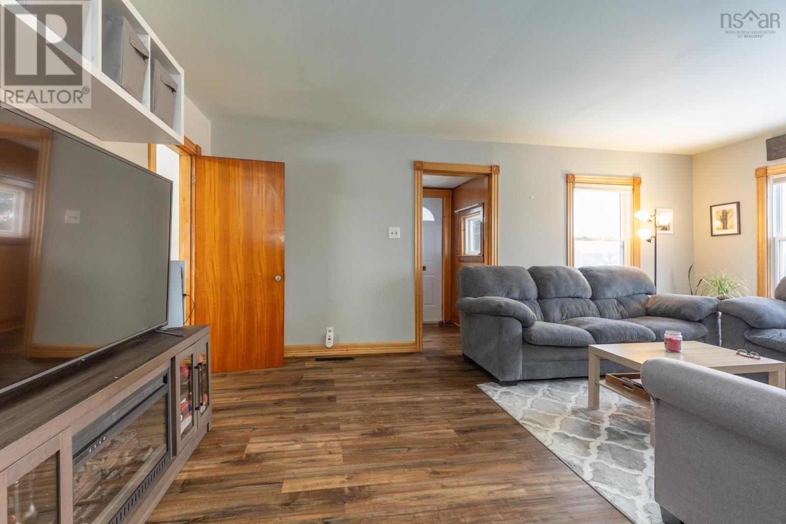 7 Cooks Road, Yarmouth, Nova Scotia  B5A 1N6 - Photo 18 - 202501291