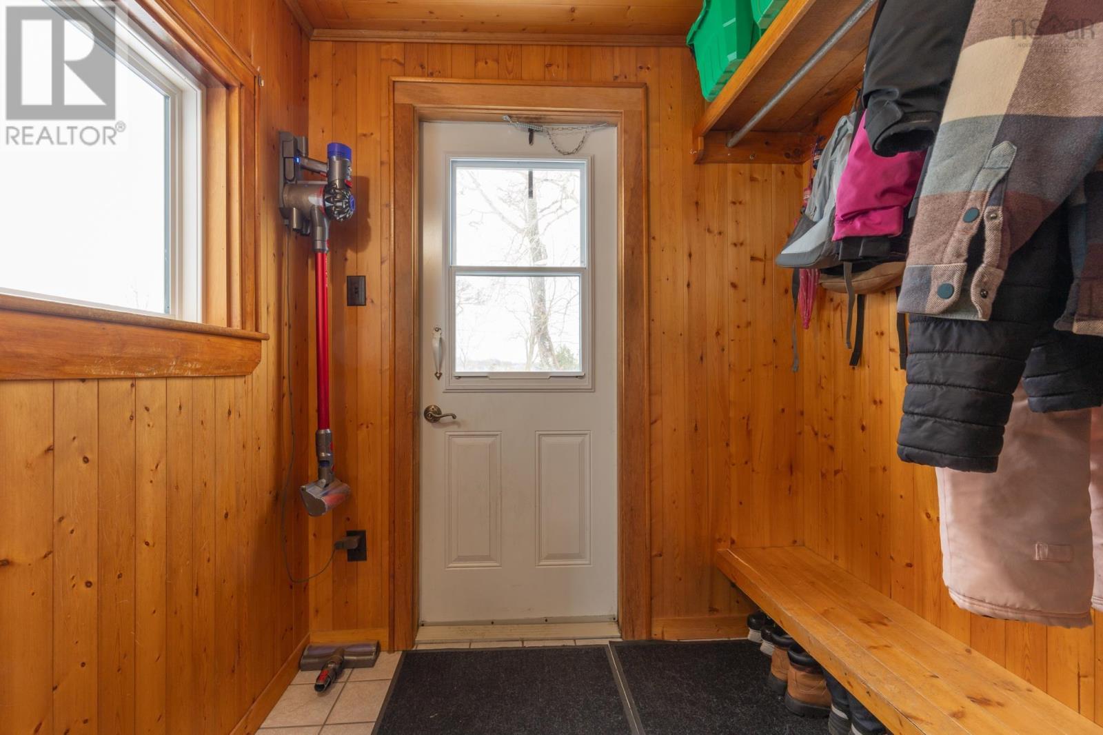 7 Cooks Road, Yarmouth, Nova Scotia  B5A 1N6 - Photo 23 - 202501291