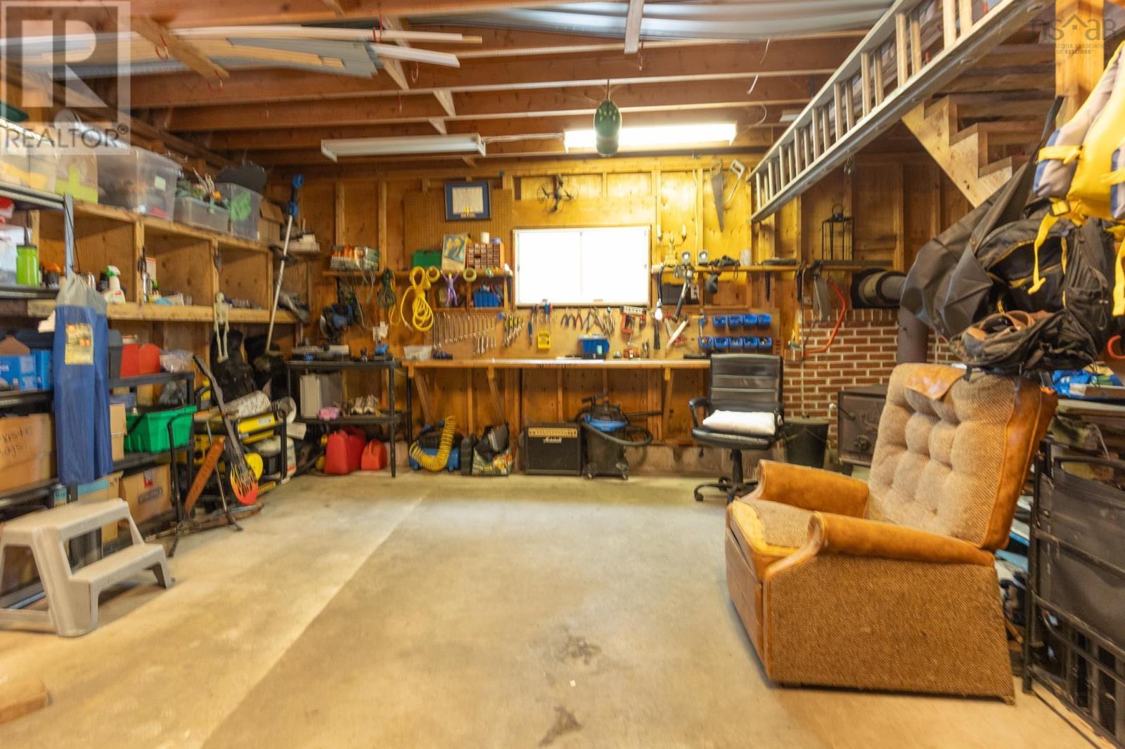 7 Cooks Road, Yarmouth, Nova Scotia  B5A 1N6 - Photo 35 - 202501291