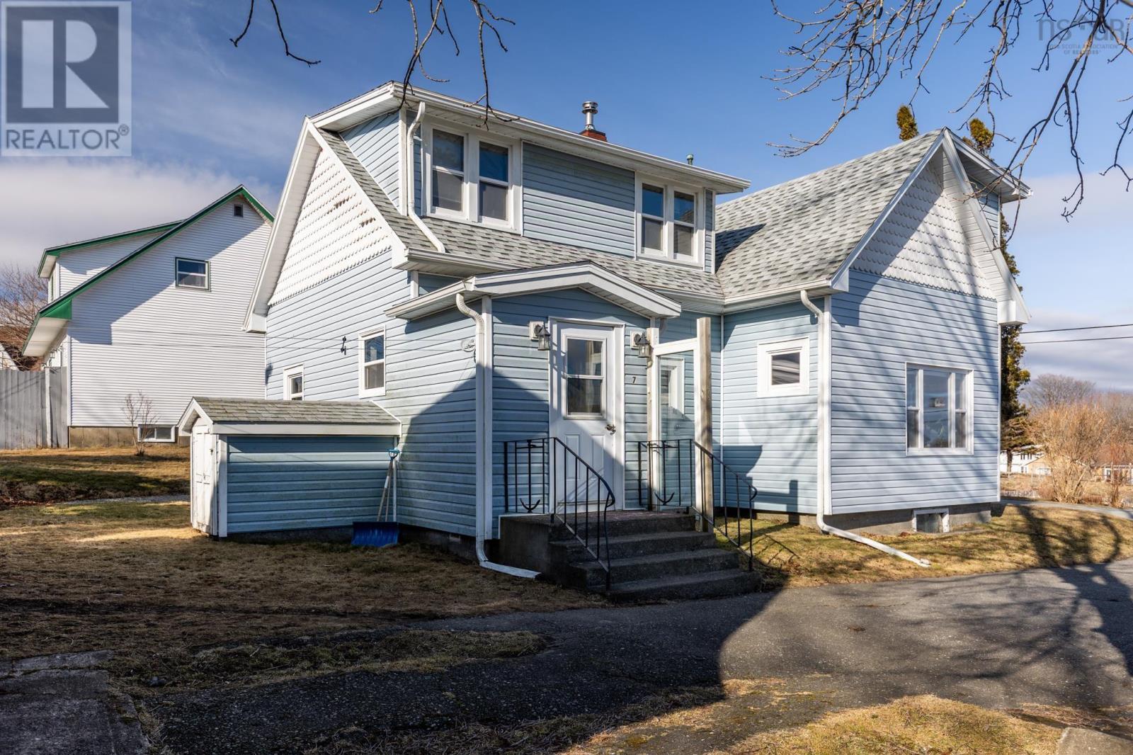 7 Cooks Road, Yarmouth, Nova Scotia  B5A 1N6 - Photo 39 - 202501291