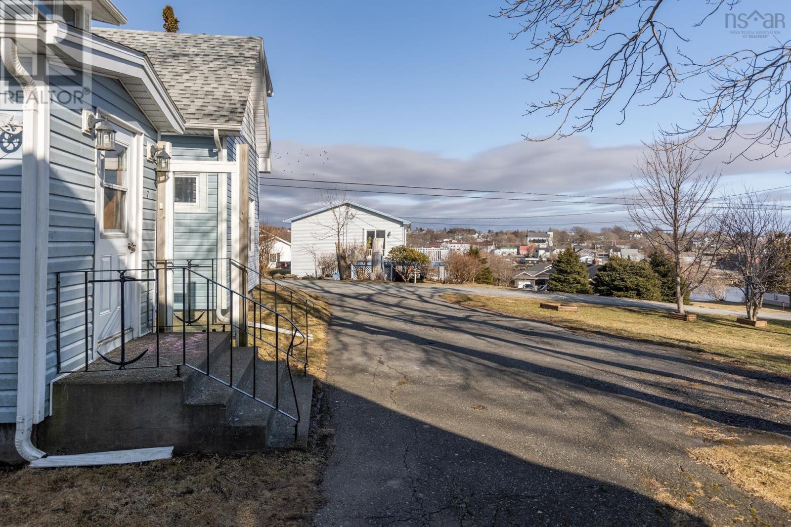 7 Cooks Road, Yarmouth, Nova Scotia  B5A 1N6 - Photo 43 - 202501291