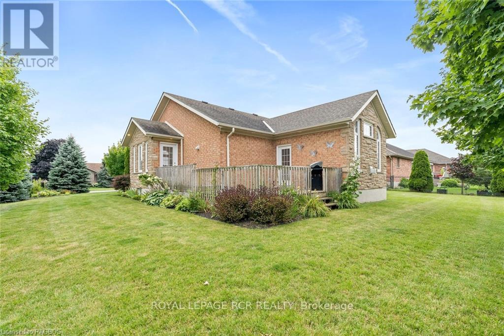 414 4th Street S, Hanover, Ontario  N4N 3V1 - Photo 37 - X11880015