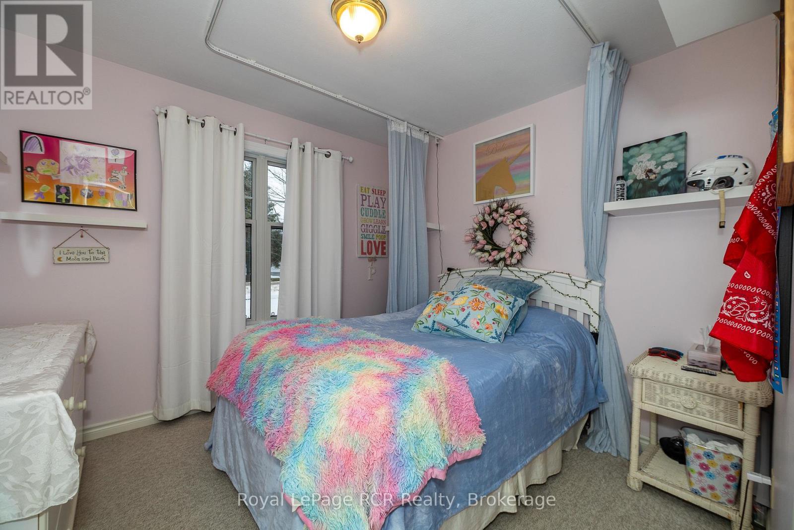 107 Mary Avenue, Georgian Bluffs, Ontario  N4K 5N5 - Photo 16 - X12007366