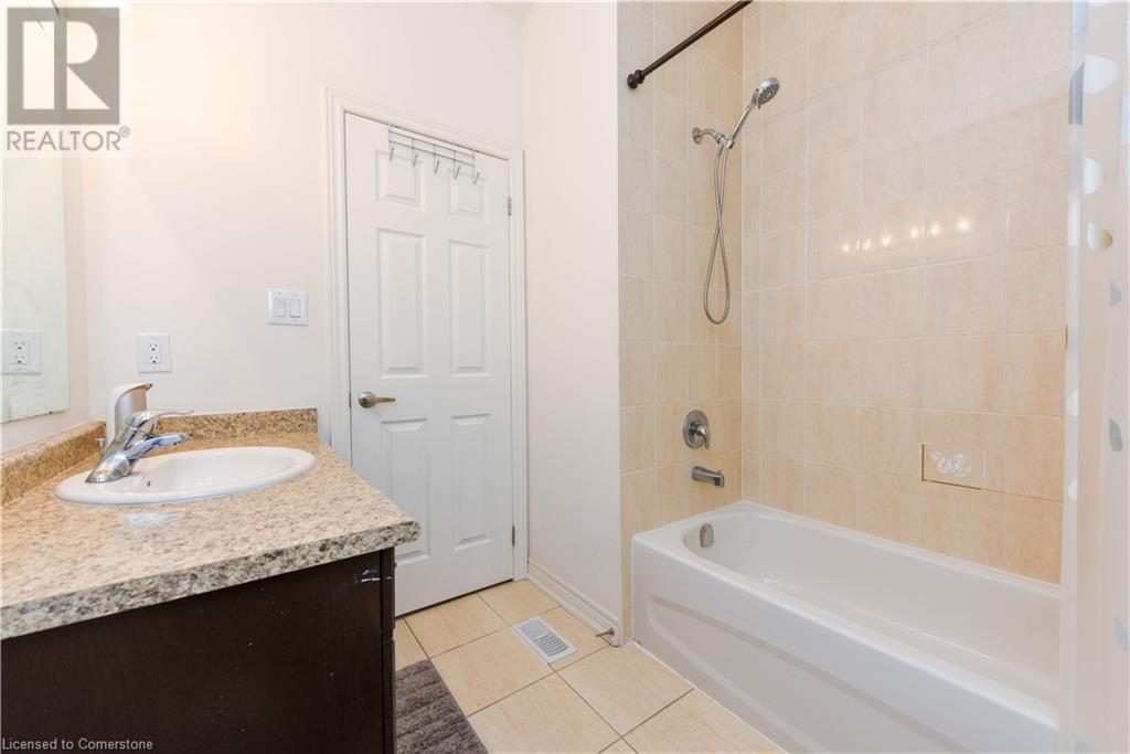 69 Vezna Crescent, Brampton, Ontario  L6X 5K4 - Photo 32 - 40705556