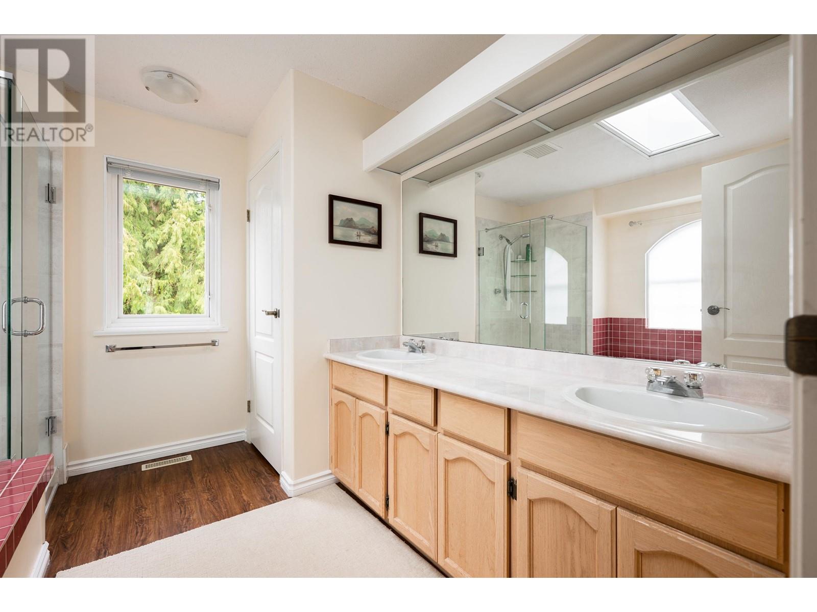 2936 Waterford Place, Coquitlam, British Columbia  V3E 2S9 - Photo 23 - R2976112