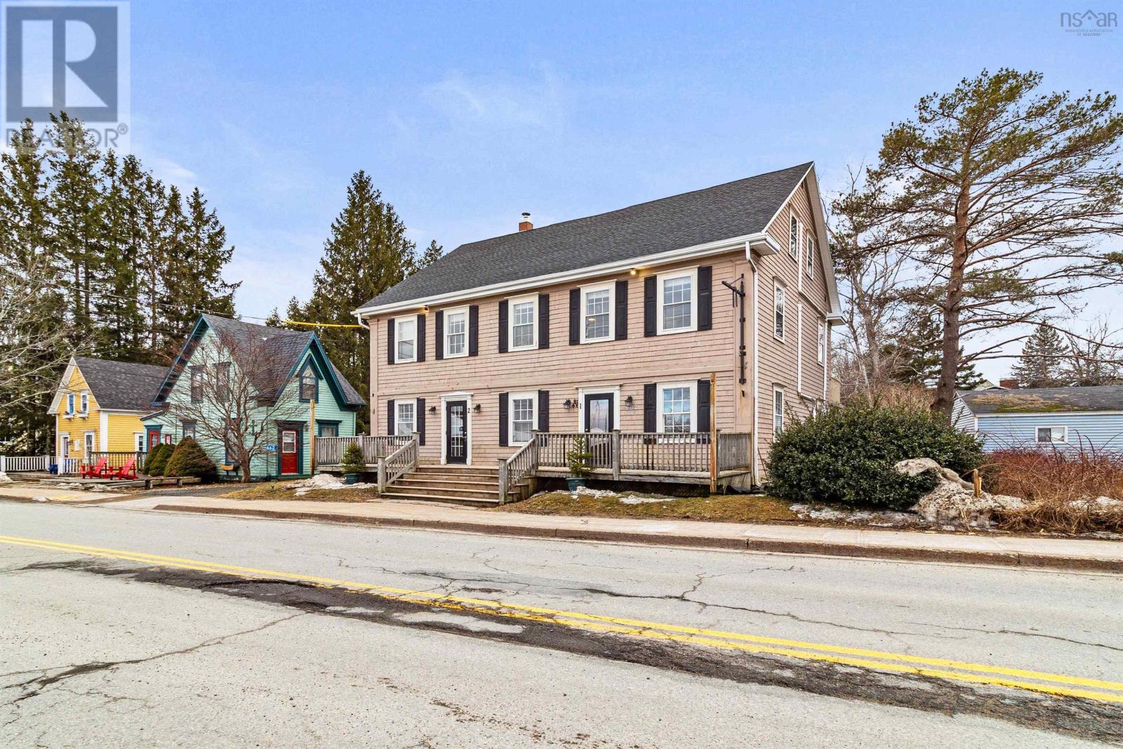 662 Main Street, mahone bay, Nova Scotia