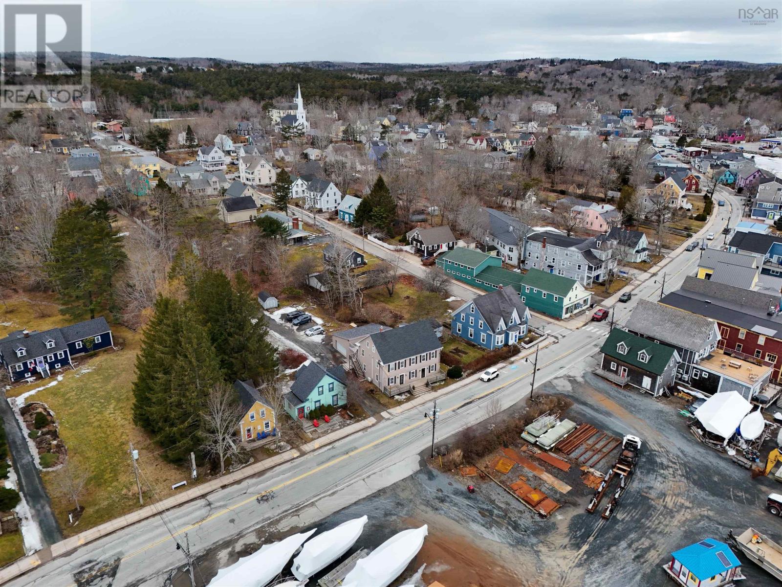662 Main Street, Mahone Bay, Nova Scotia  B0J 2E0 - Photo 5 - 202504682