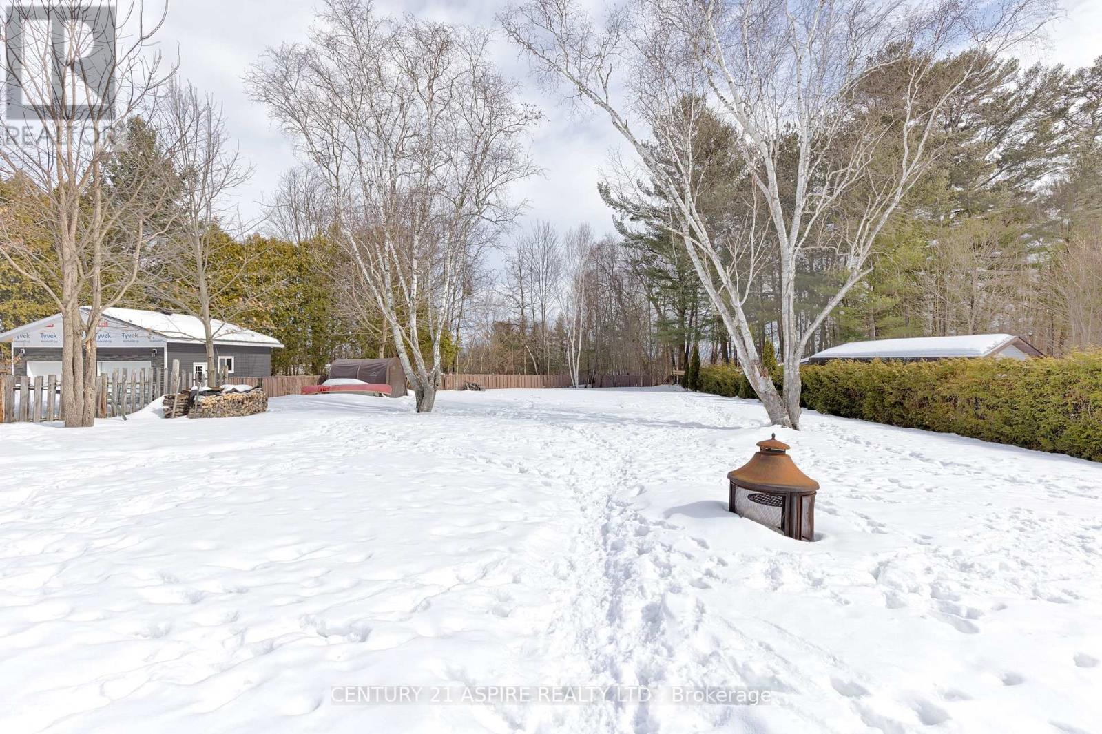 20 BARRY STREET Laurentian Valley