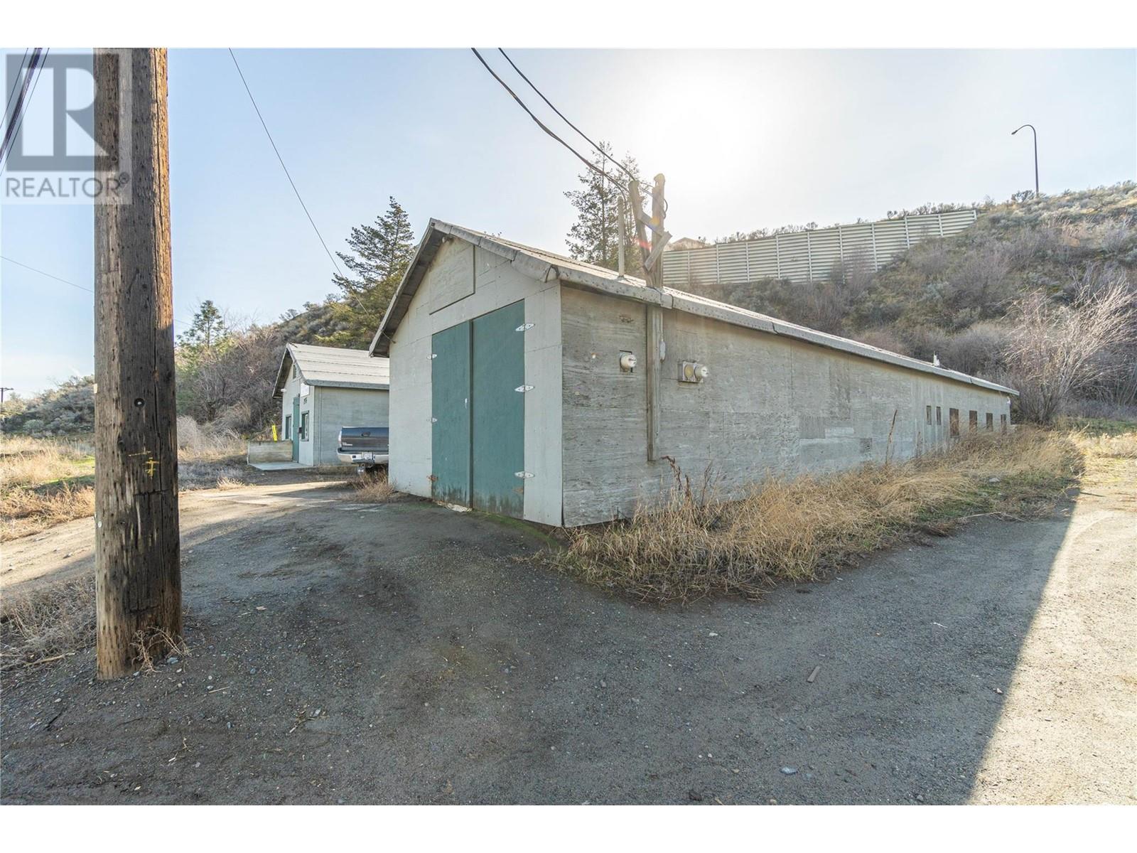 749 & 755 Mission Flats Road, Kamloops, British Columbia  V2C 1A9 - Photo 33 - 10337344