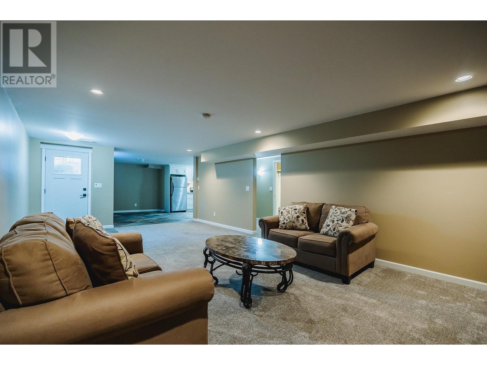 21067 Stonehouse Avenue, Maple Ridge, British Columbia  V2X 8C4 - Photo 33 - R2973018