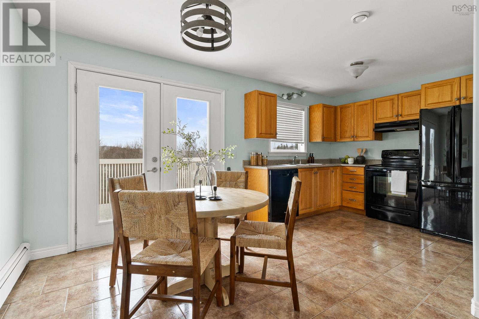 27 Lucasville Road, Middle Sackville, Nova Scotia  B4E 3E8 - Photo 4 - 202504686