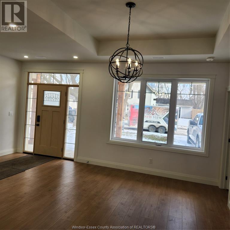 Property at 86 Princess STREET South image 3