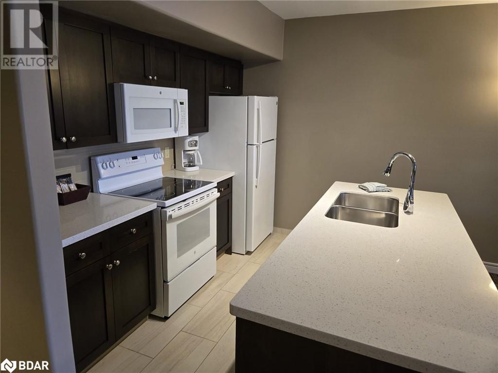 90 Highland Drive Unit# 2426-27, Horseshoe Valley, Ontario  L0L 2L0 - Photo 4 - 40705825