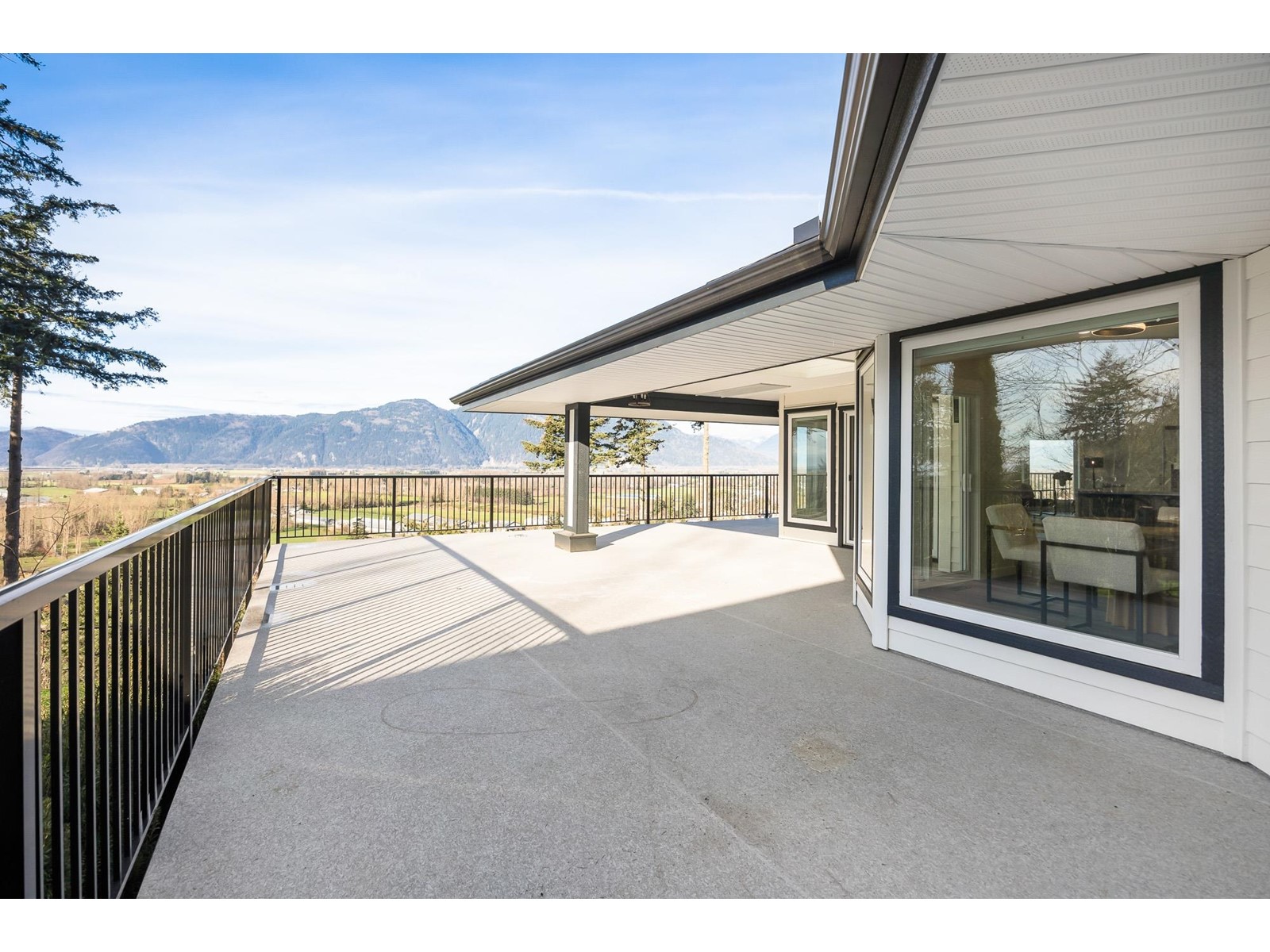 41965 Nikada Drive, Majuba Hill, Chilliwack, British Columbia  V2R 5H2 - Photo 27 - R2976041