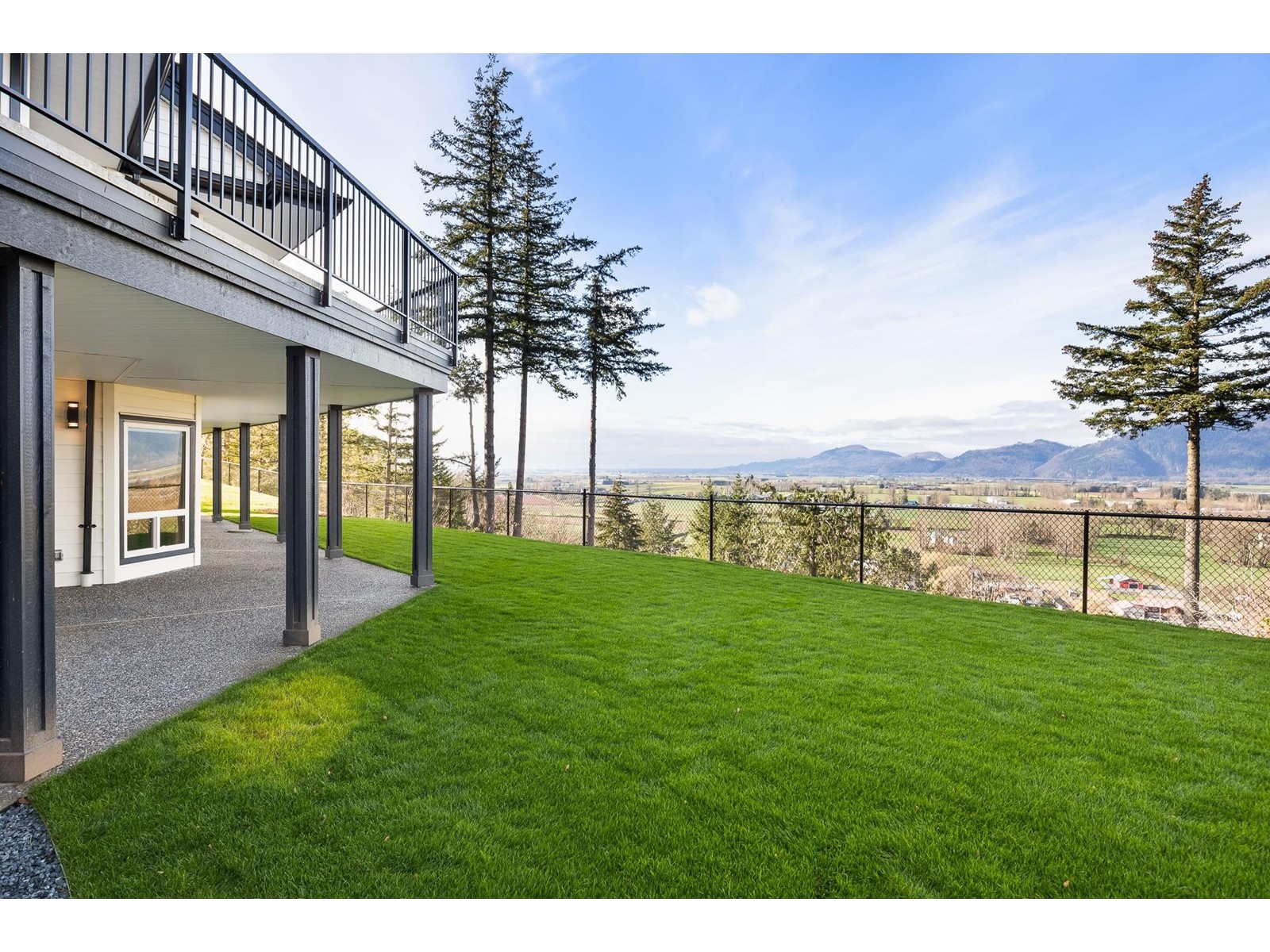 41965 Nikada Drive, Majuba Hill, Chilliwack, British Columbia  V2R 5H2 - Photo 38 - R2976041