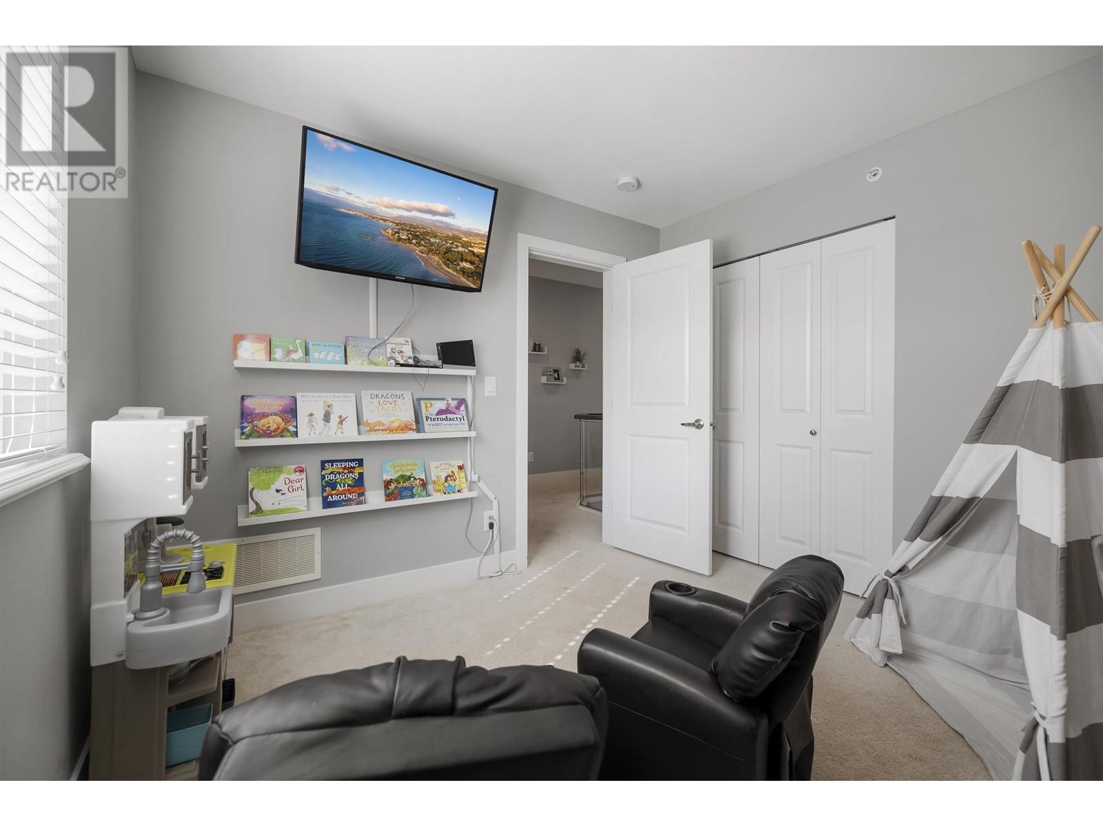 10468 Mceachern Street, Maple Ridge, British Columbia  V2W 0H8 - Photo 28 - R2976339