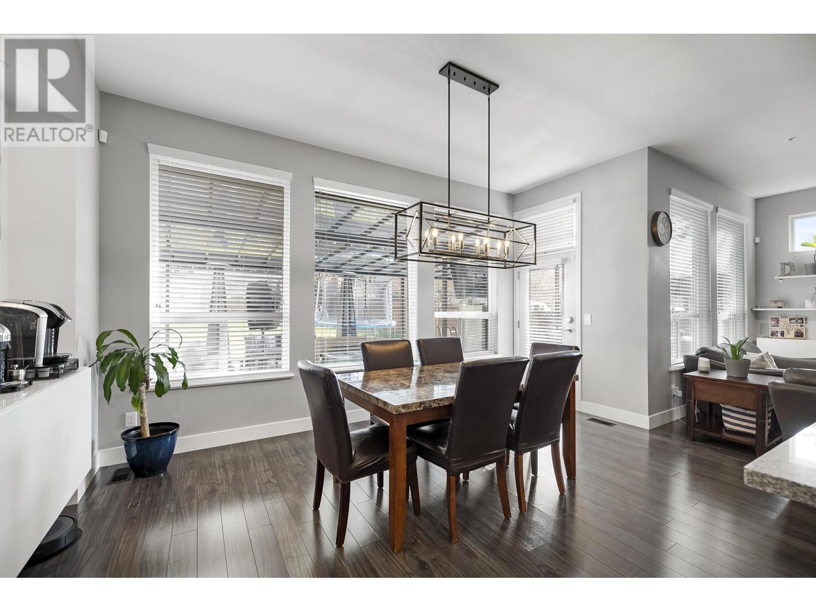 10468 Mceachern Street, Maple Ridge, British Columbia  V2W 0H8 - Photo 13 - R2976339