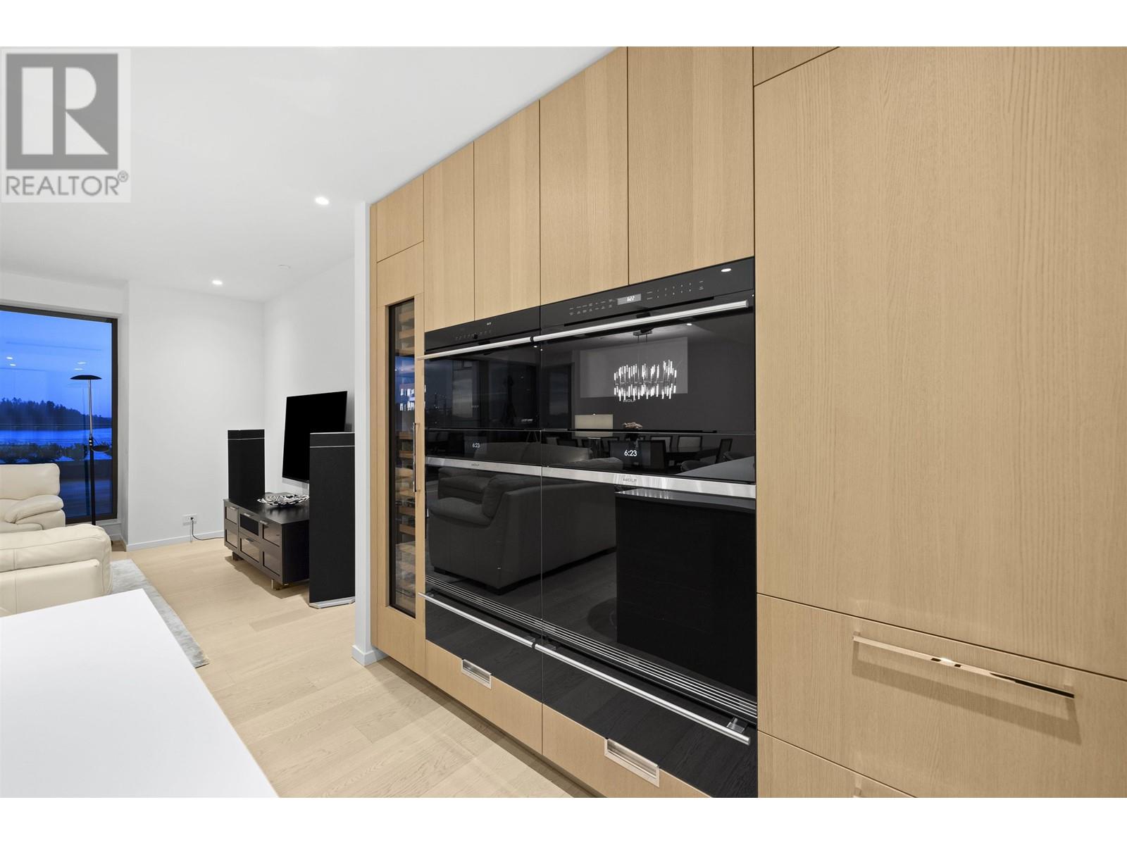 405 1355 Bellevue Avenue, West Vancouver, British Columbia  V7T 0B4 - Photo 12 - R2976931