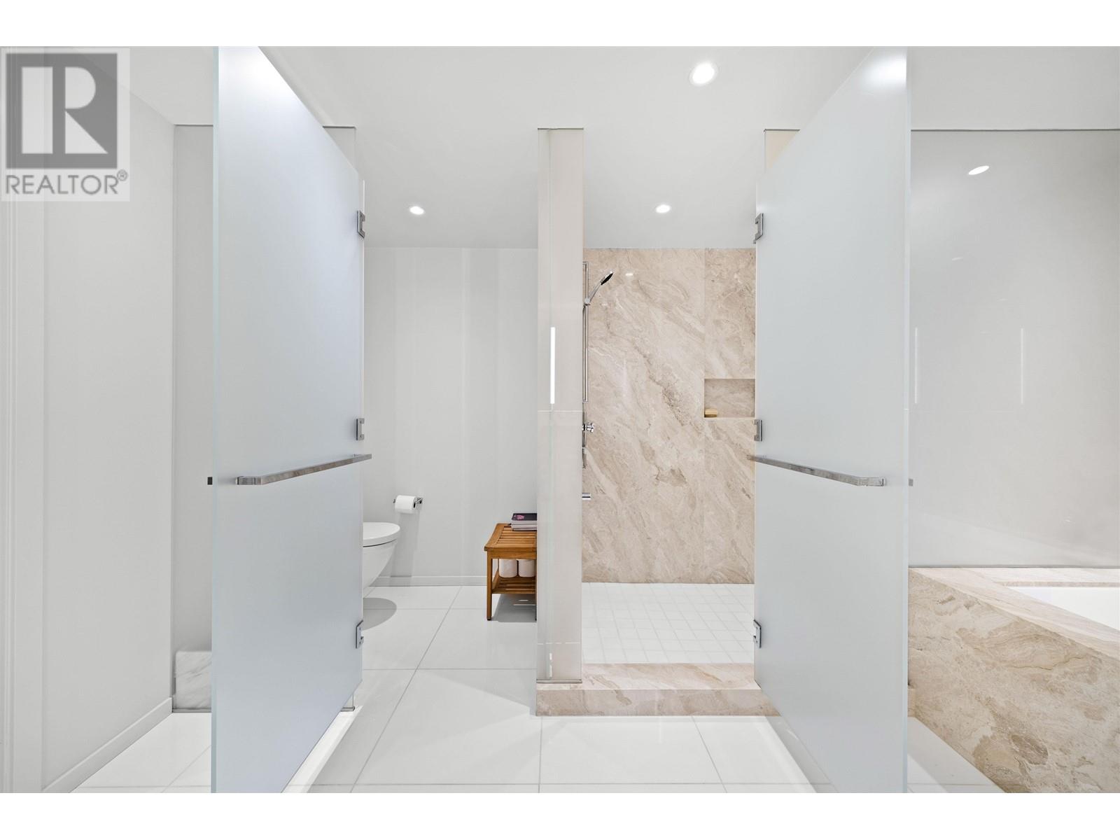 405 1355 Bellevue Avenue, West Vancouver, British Columbia  V7T 0B4 - Photo 19 - R2976931