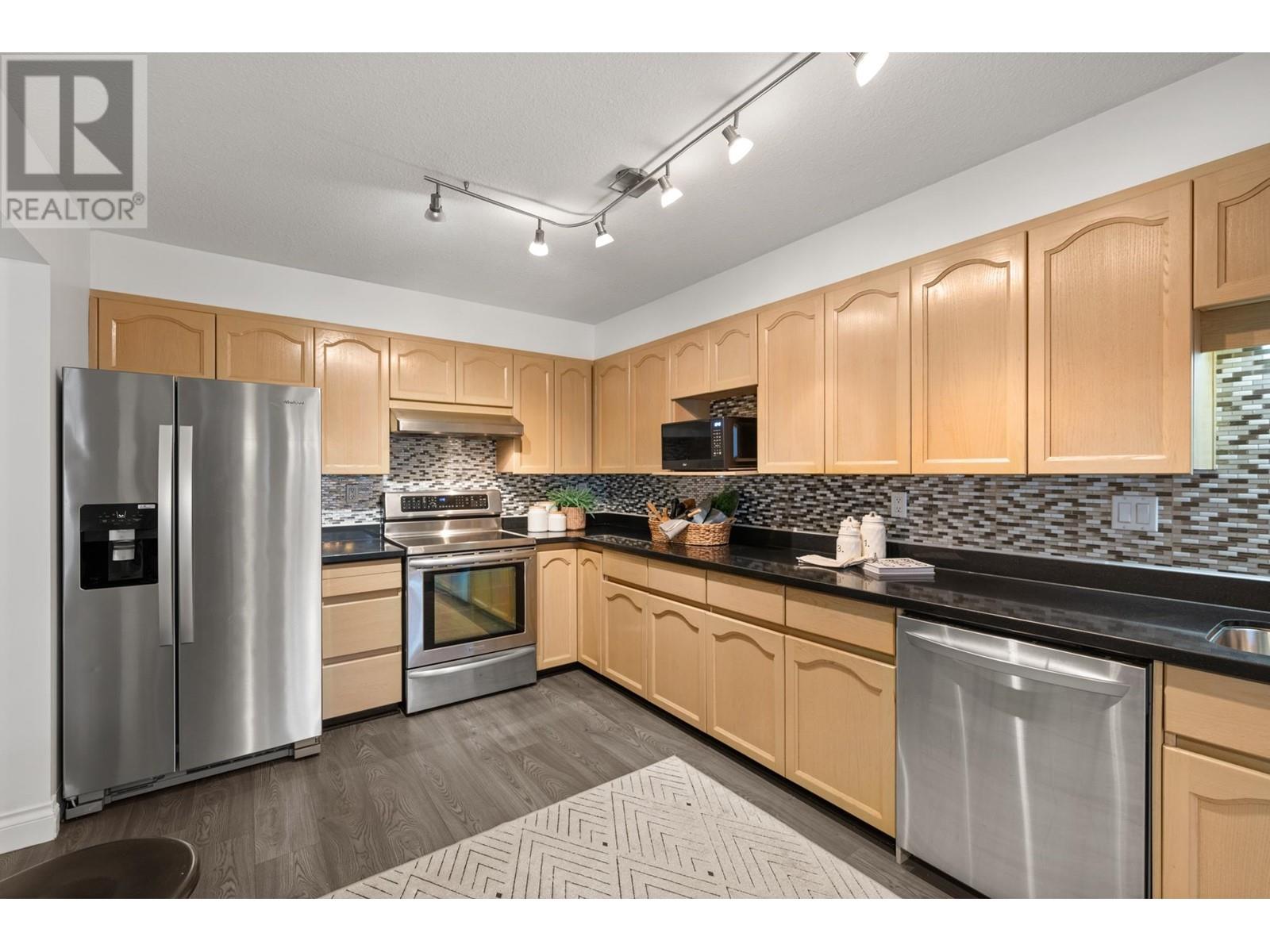 209 1230 Quayside Drive, New Westminster, British Columbia  V3M 6H1 - Photo 15 - R2976939