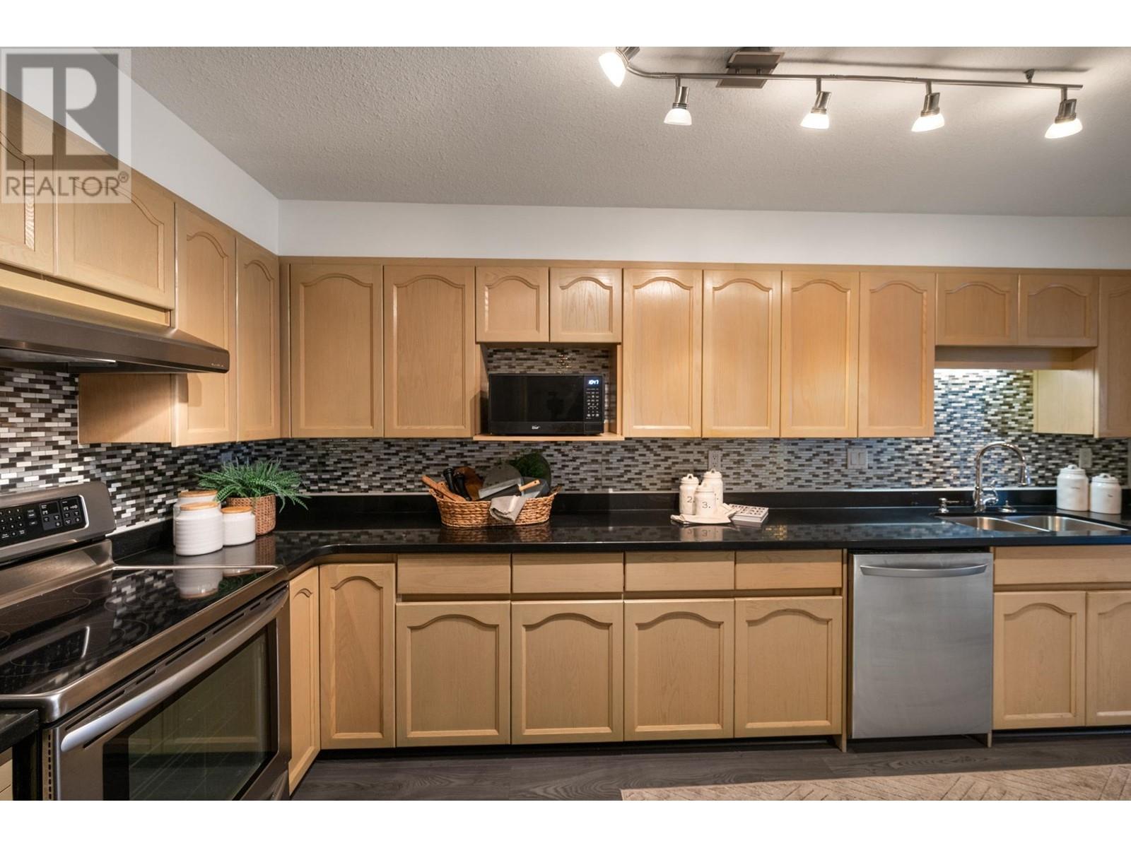 209 1230 Quayside Drive, New Westminster, British Columbia  V3M 6H1 - Photo 17 - R2976939