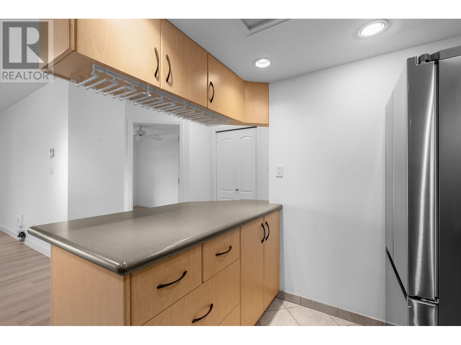 106 168 Chadwick Court, North Vancouver, British Columbia  V7M 3L4 - Photo 14 - R2976946