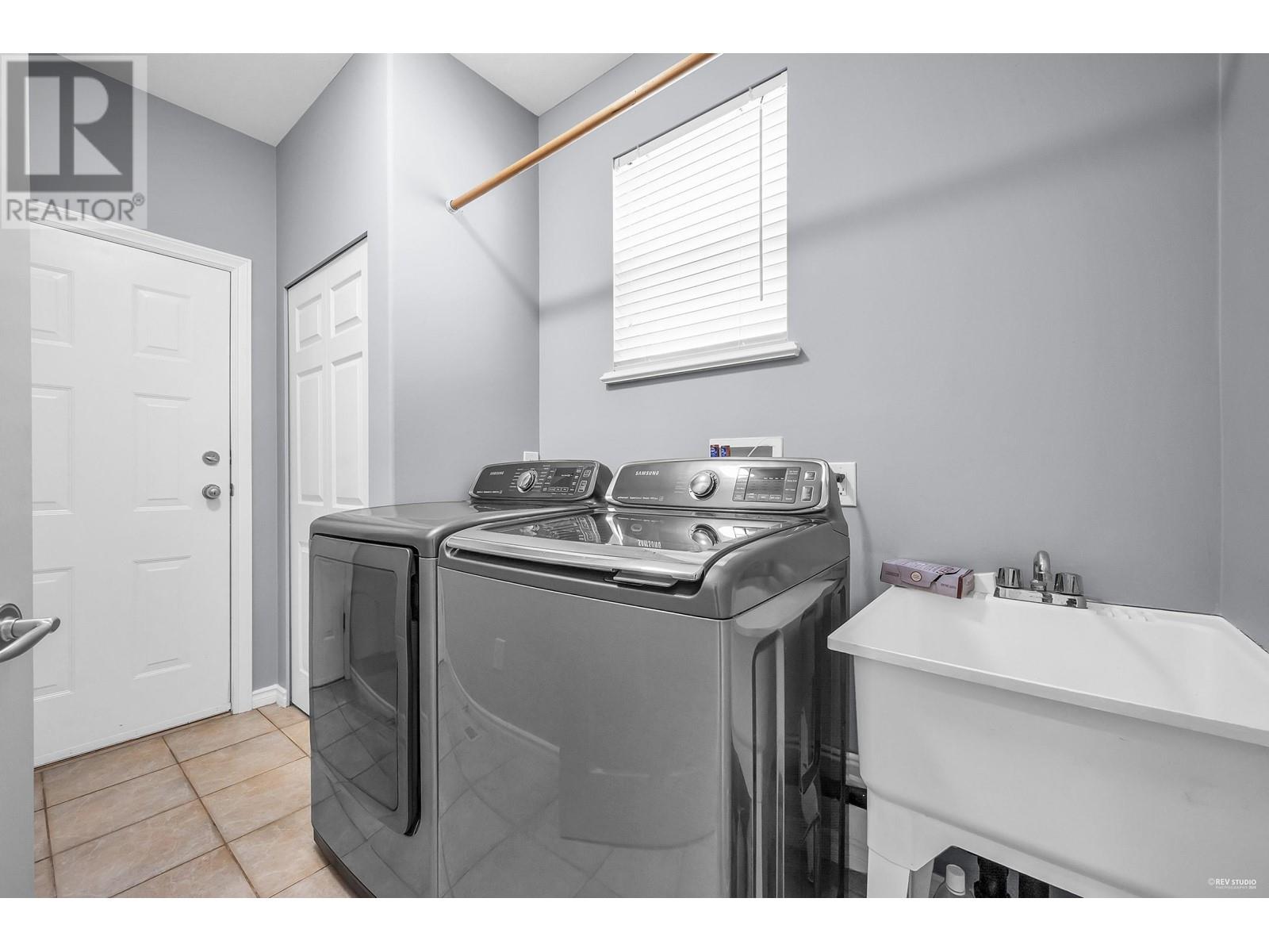 3269 Chartwell Grn, Coquitlam, British Columbia  V3E 3M9 - Photo 14 - R2976993