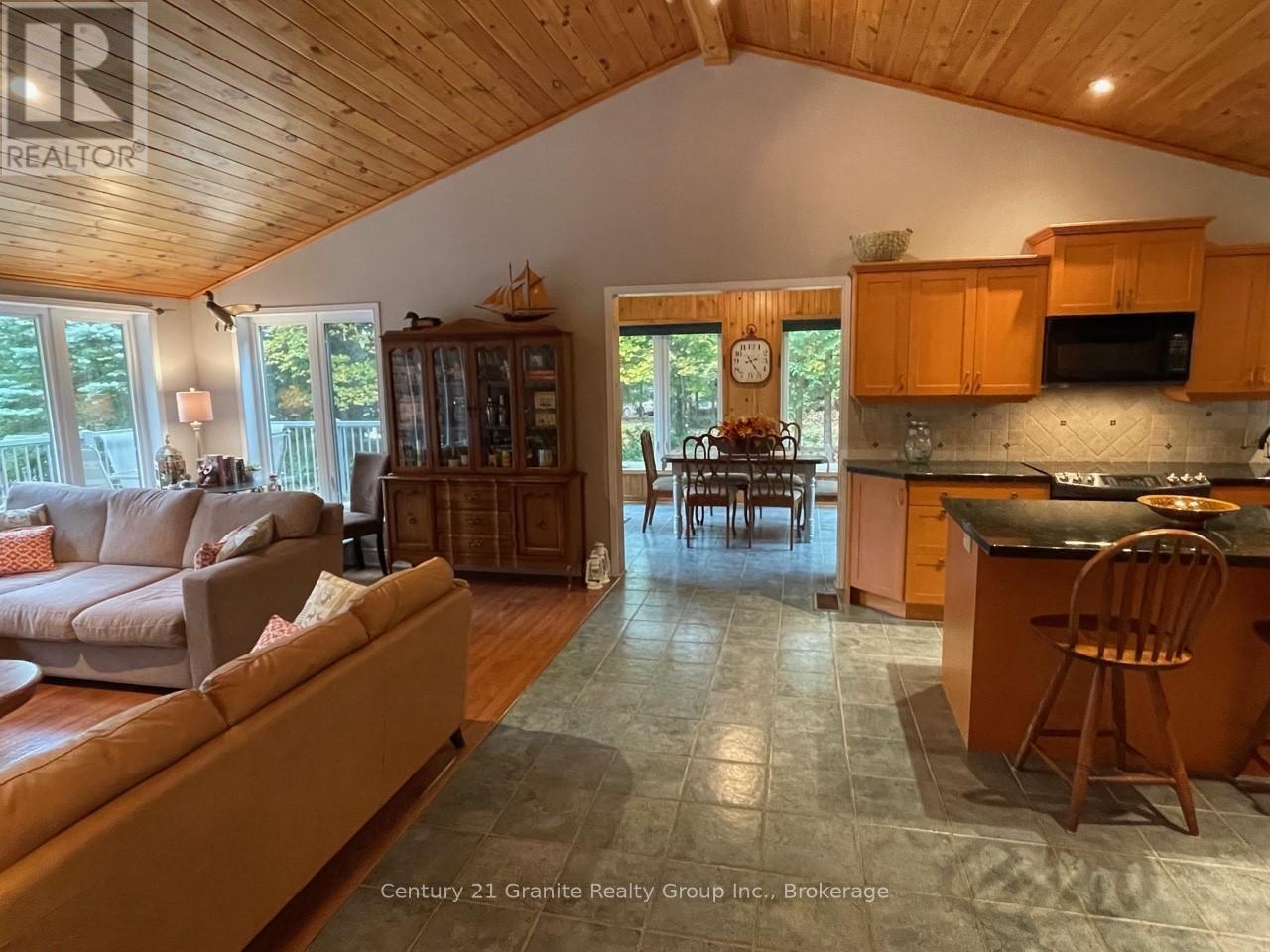 1052 Nutcracker Trail, Highlands East, Ontario  K0M 1S0 - Photo 12 - X12015271