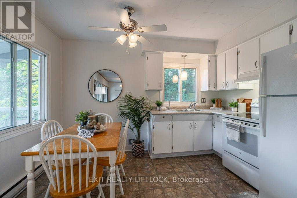 783 Fife's Bay Marina Lane, Smith-Ennismore-Lakefield, Ontario  K9J 0C6 - Photo 6 - X12015261