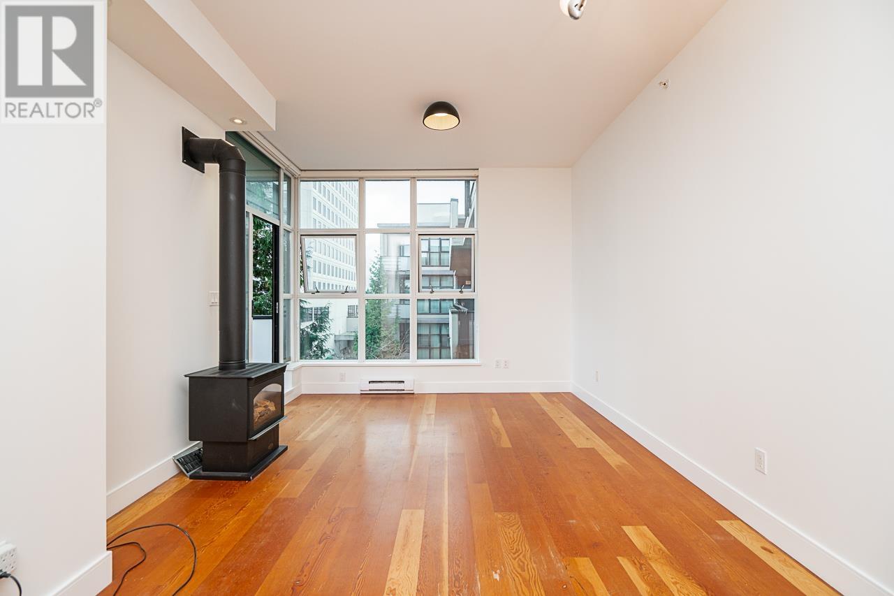 Listing Picture 18 of 34 : 401 8988 HUDSON STREET, Vancouver / 溫哥華 - 魯藝地產 Yvonne Lu Group - MLS Medallion Club Member