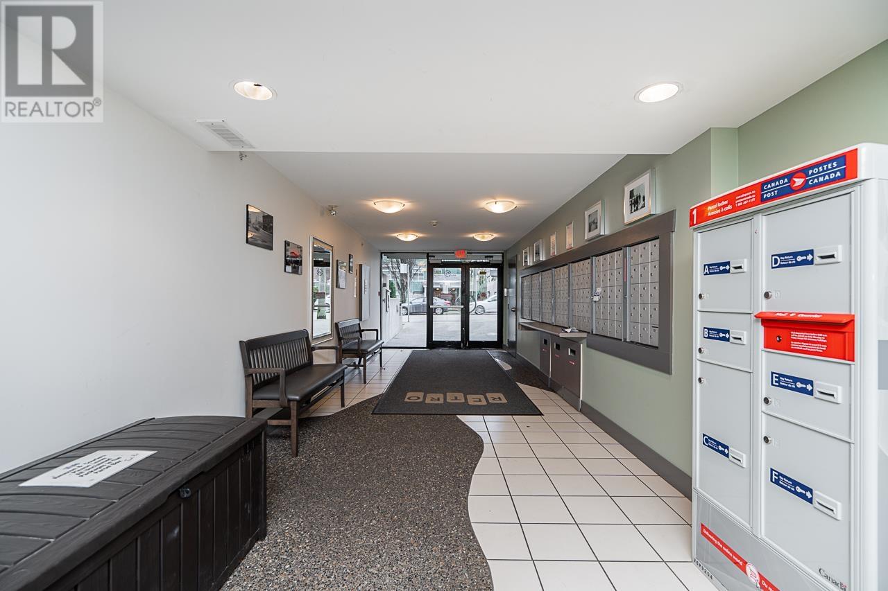 Listing Picture 6 of 34 : 401 8988 HUDSON STREET, Vancouver / 溫哥華 - 魯藝地產 Yvonne Lu Group - MLS Medallion Club Member