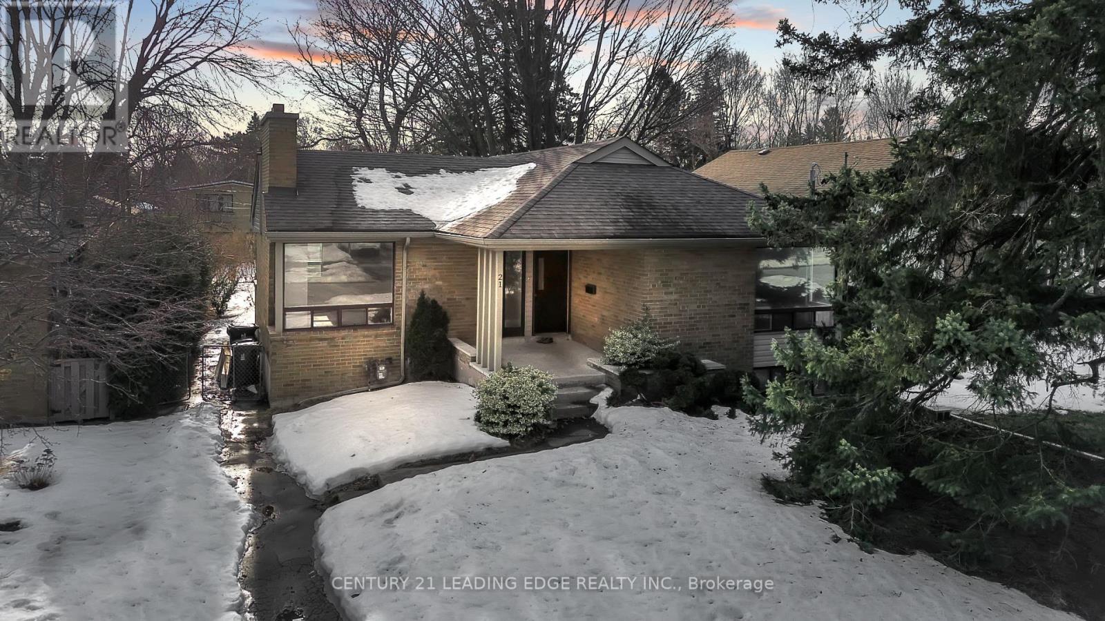 Property at 21 ROSSANDER COURT image 1