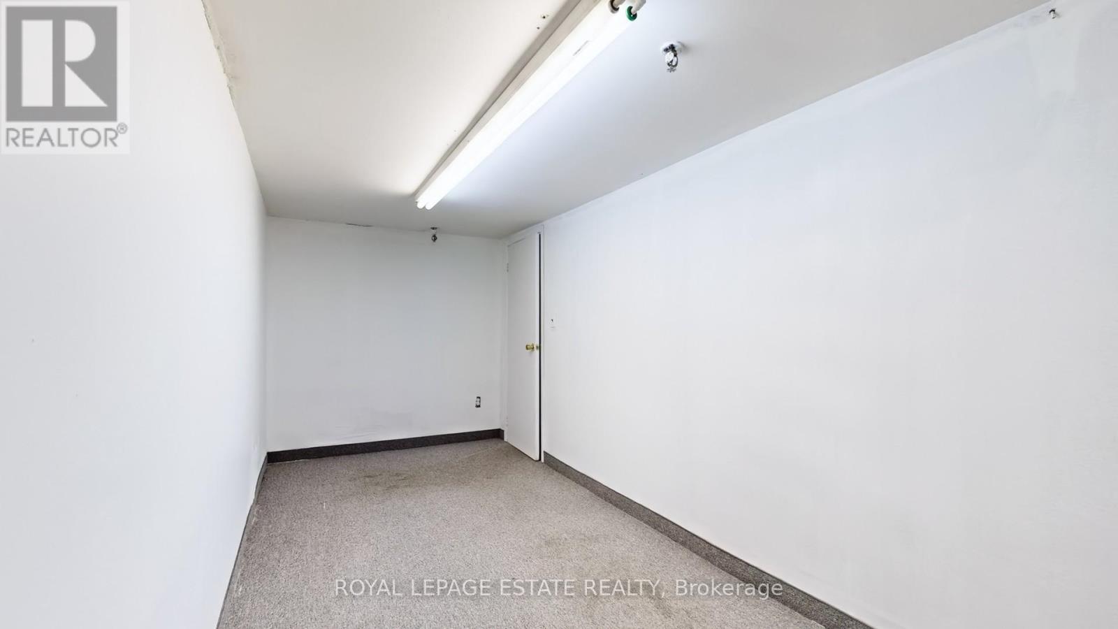 B101 - 2558 Danforth Avenue, Toronto, Ontario  M4C 1L3 - Photo 18 - E8471986