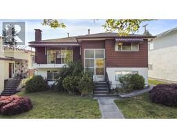 8215 ELLIOTT STREET, Vancouver, British Columbia