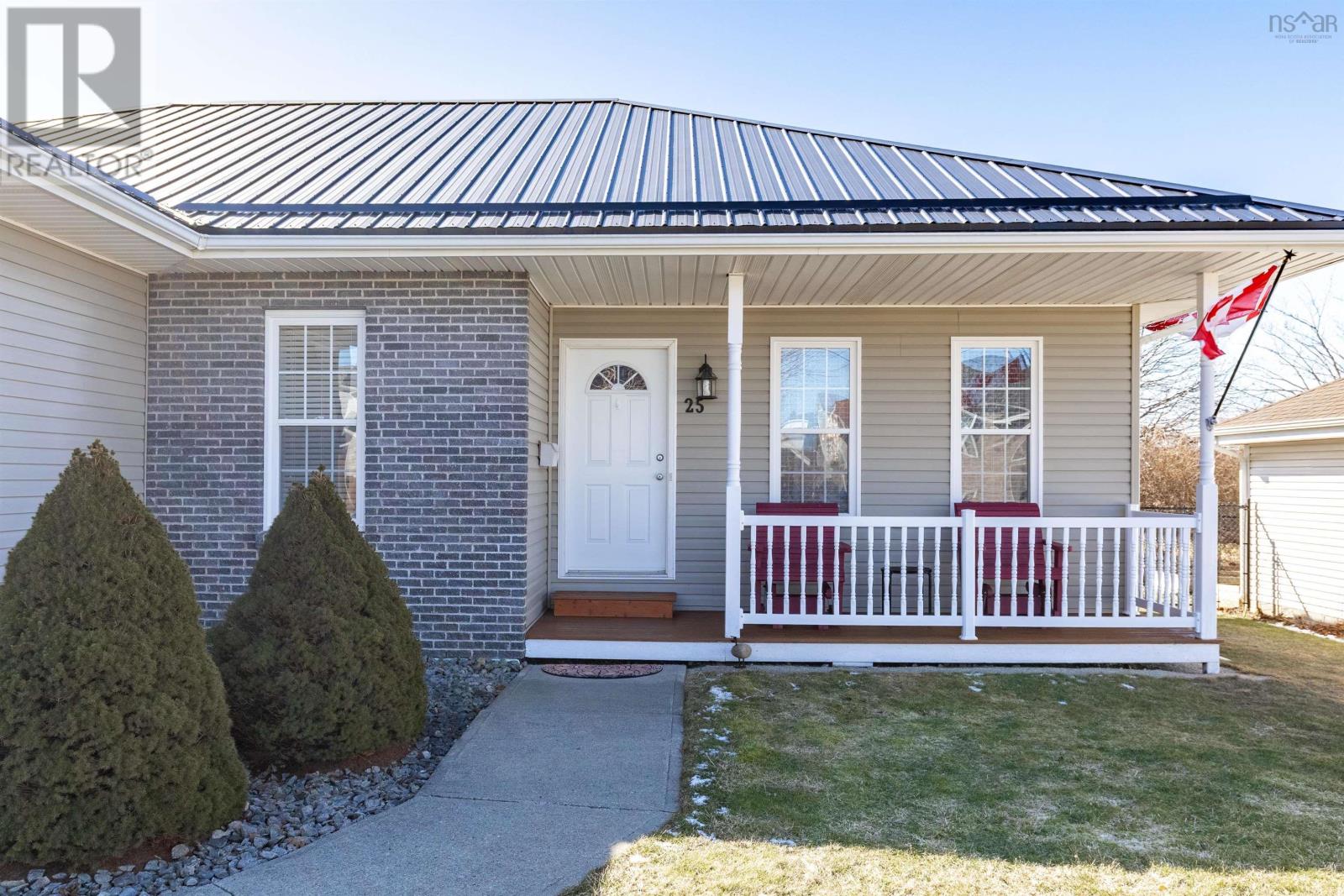 25 Breeze Drive, Yarmouth, Nova Scotia  B5A 4V1 - Photo 35 - 202504665