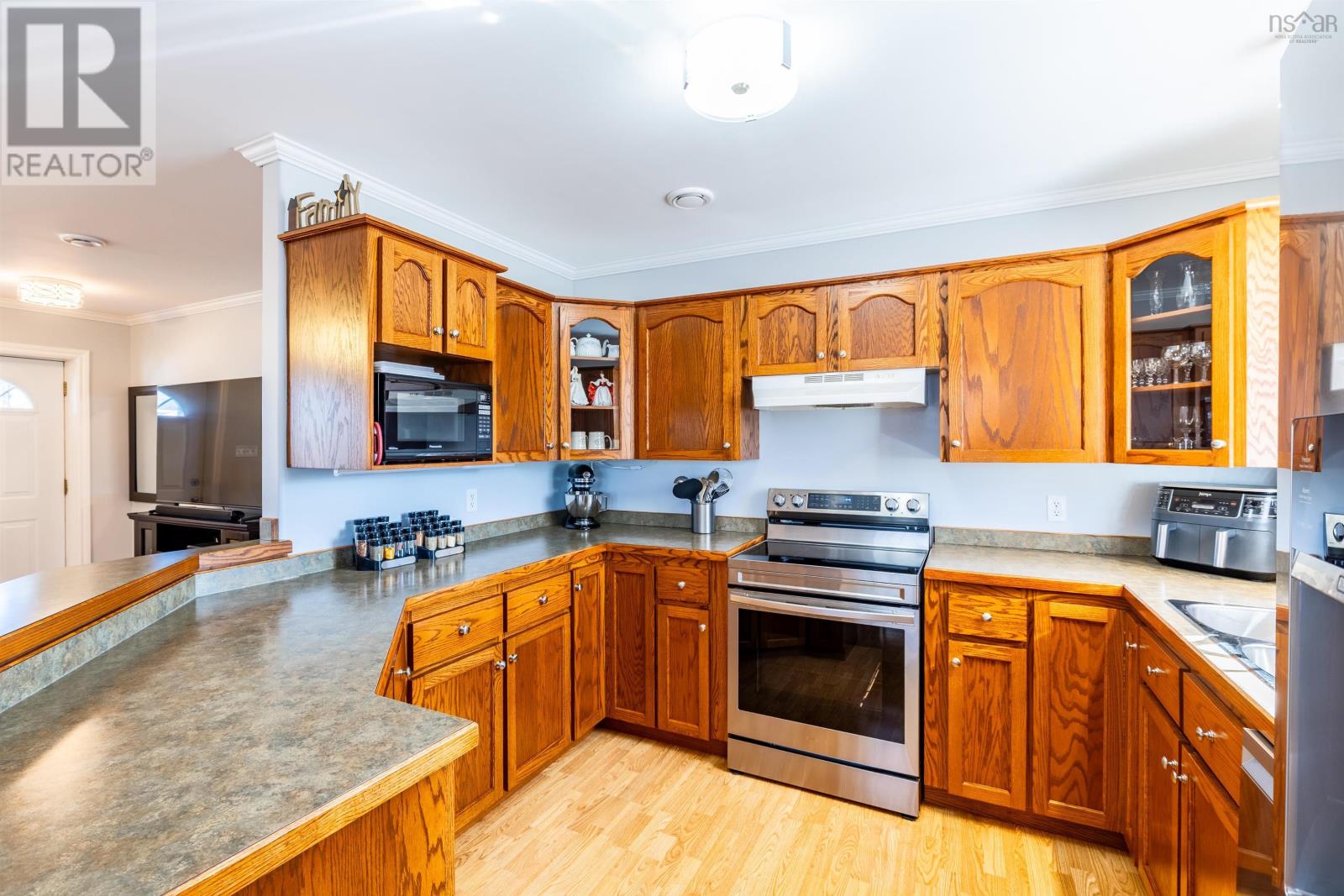 25 Breeze Drive, Yarmouth, Nova Scotia  B5A 4V1 - Photo 6 - 202504665