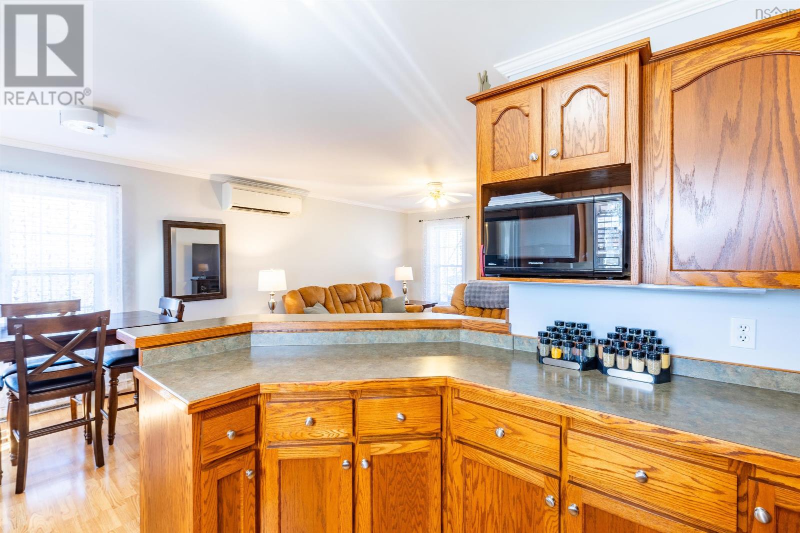 25 Breeze Drive, Yarmouth, Nova Scotia  B5A 4V1 - Photo 9 - 202504665