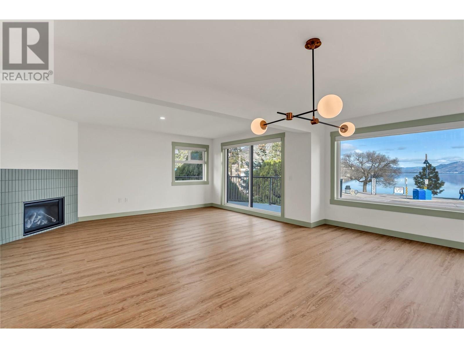 Property at 578 Lakeshore Drive Unit# 202 image 2