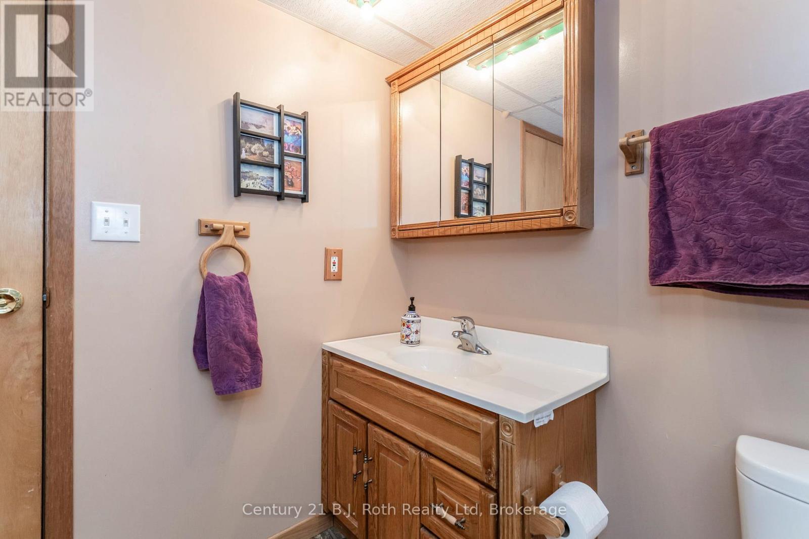100 Tall Pines Drive, Tiny, Ontario  L9M 0H4 - Photo 37 - S12015405