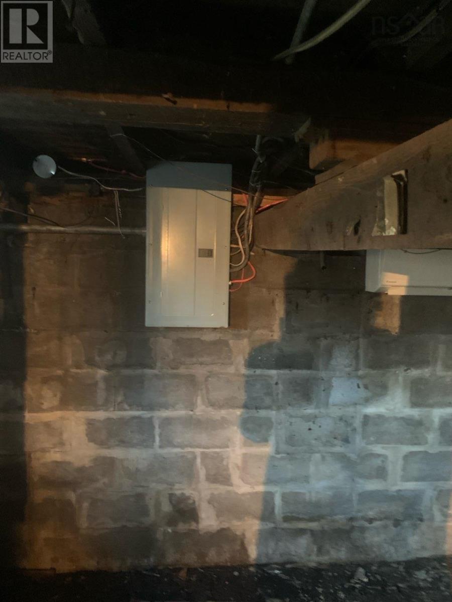 16 Queen Street, Scotchtown, Nova Scotia  B1H 1E8 - Photo 18 - 202504637