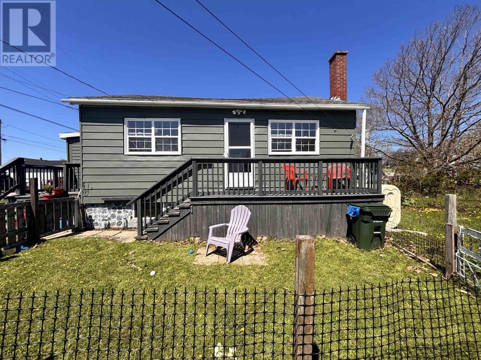 16 Queen Street, Scotchtown, Nova Scotia  B1H 1E8 - Photo 2 - 202504637