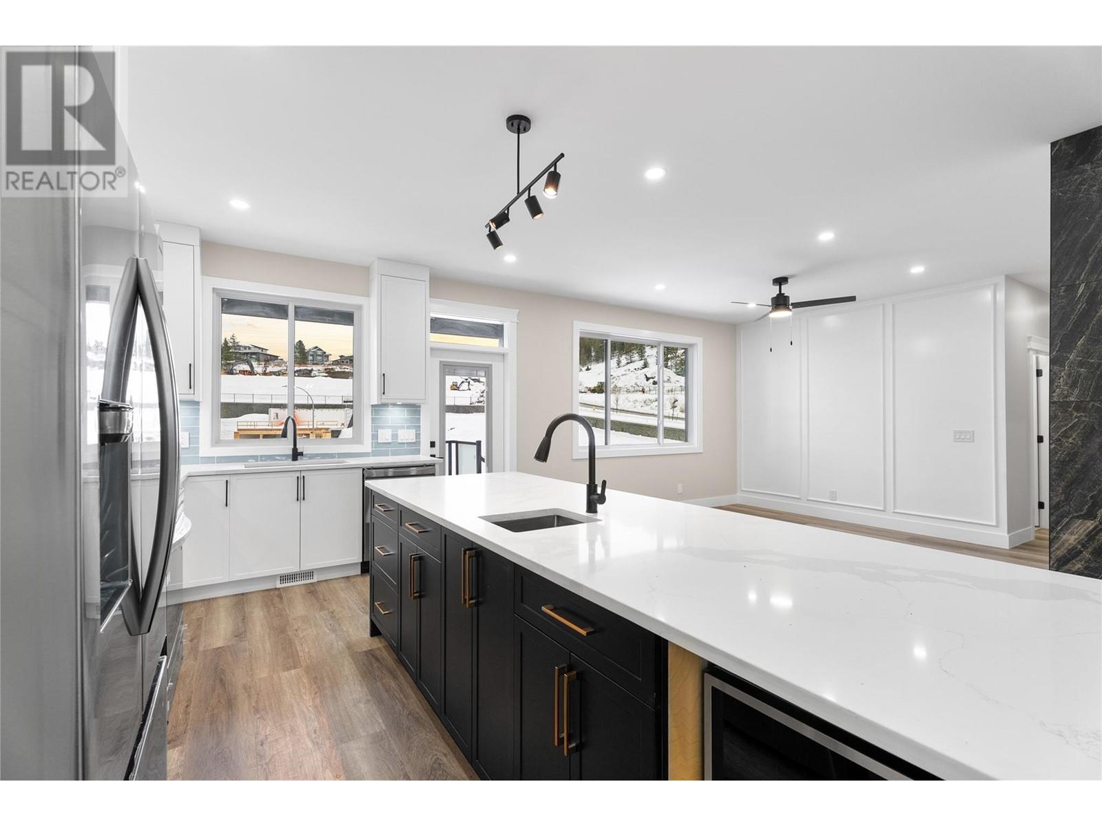 Property at 2077 Linfield Drive image 1