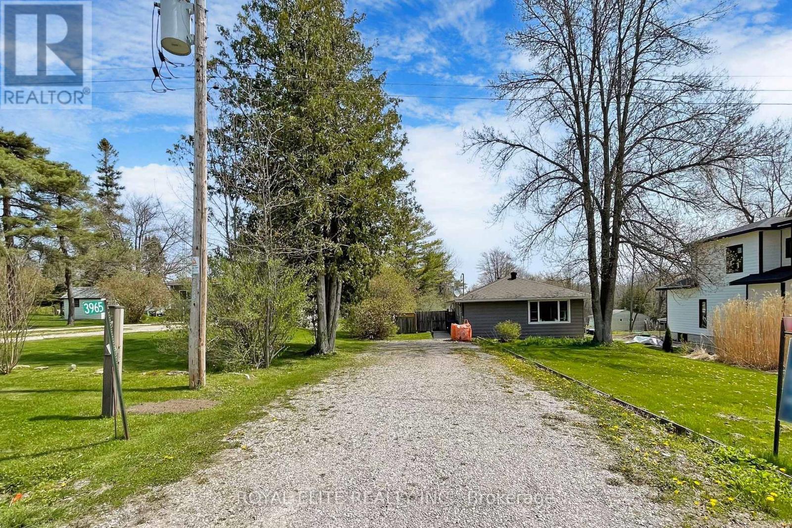 Property at 3965 HILLTOP ROAD image 4