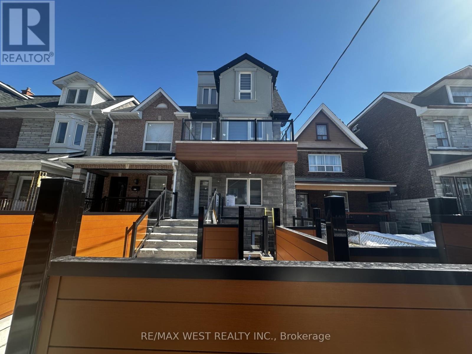 3RD FLOOR - 431 CONCORD AVENUE, Toronto, Ontario