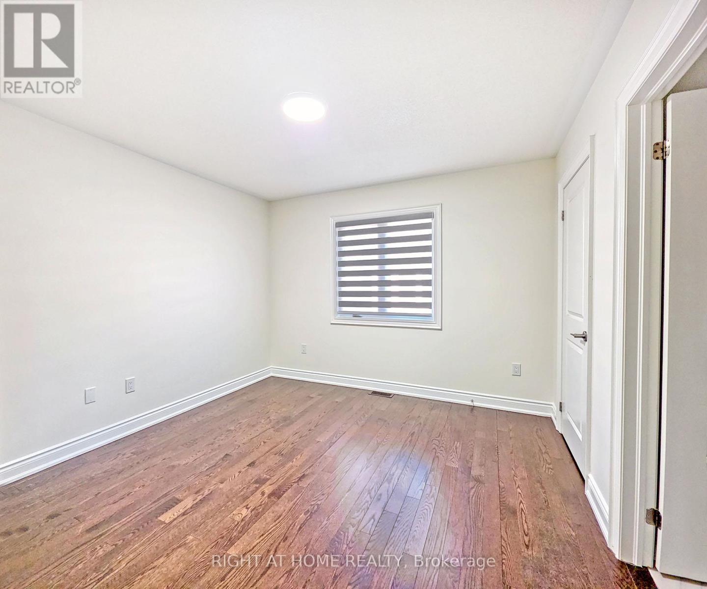 12 Ixworth Circle, Brampton, Ontario  L6Y 6J8 - Photo 12 - W12015367