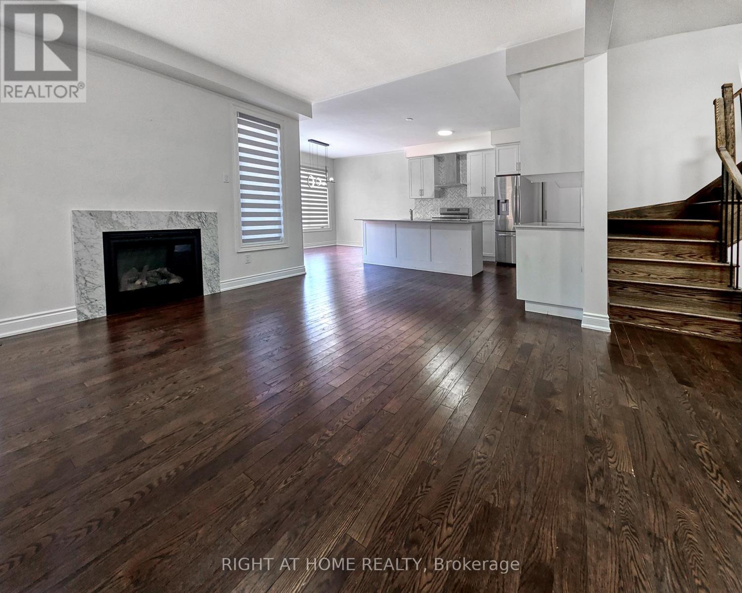 Property at 12 IXWORTH CIRCLE image 5