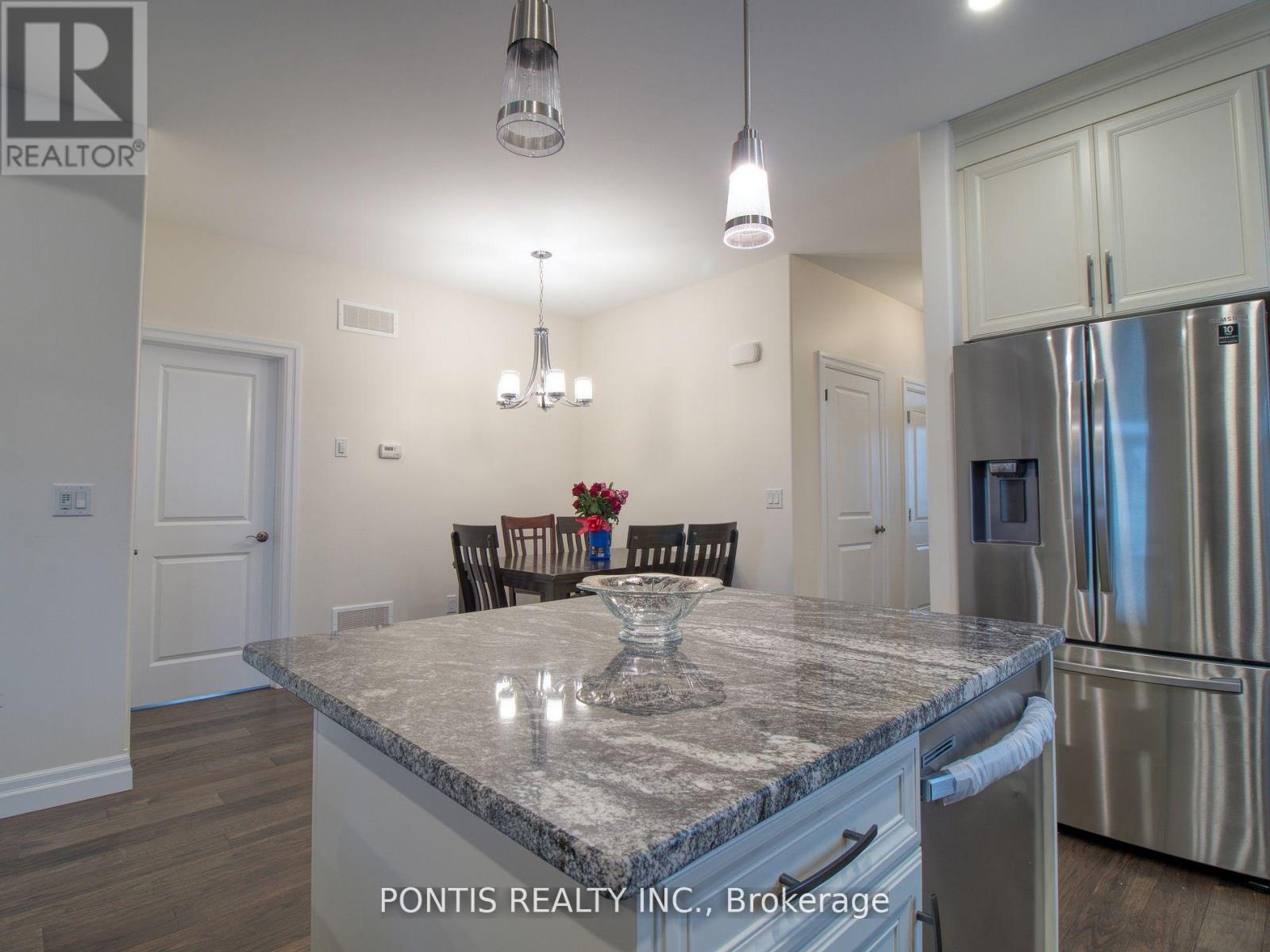 41 Sleepy Meadow Drive, Chatham-Kent, Ontario  N0P 1A0 - Photo 10 - X12015346