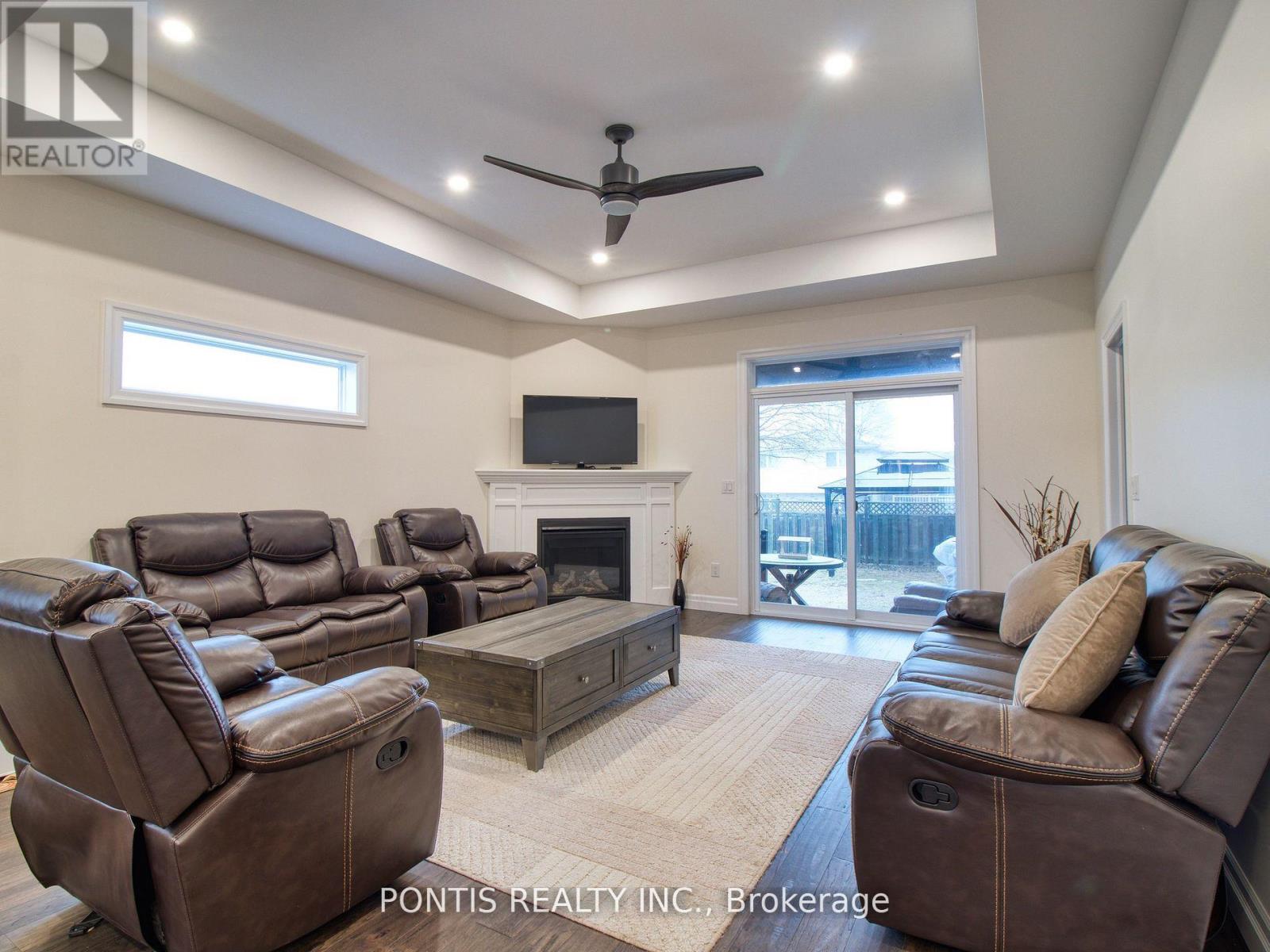 41 Sleepy Meadow Drive, Chatham-Kent, Ontario  N0P 1A0 - Photo 12 - X12015346